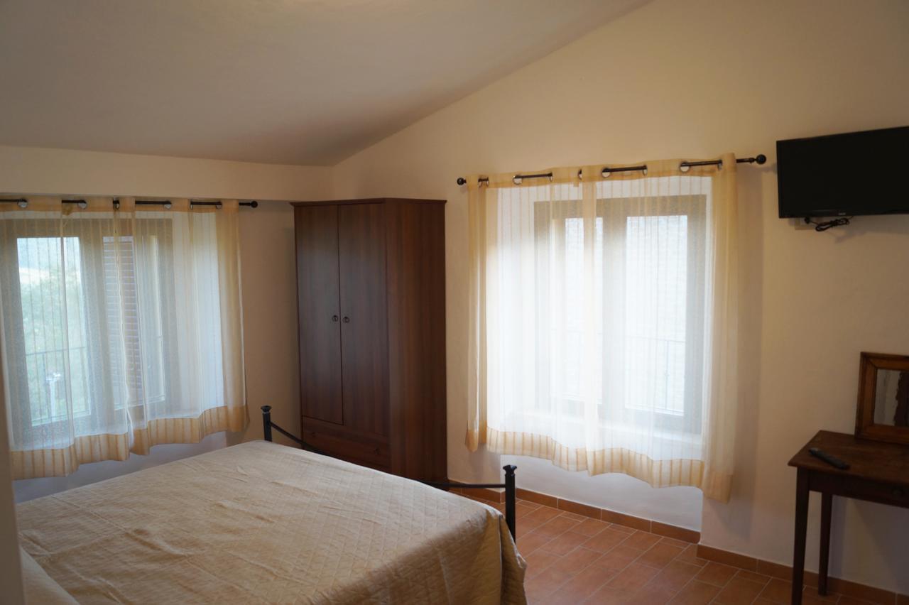 Agriturismo Il Viandante Valfabbrica Eksteriør billede
